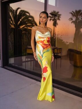 Brand New With Tags NWT JLUXLABEL Floral YELLOW SATIN FLORAL PRINT MAXI DRESS